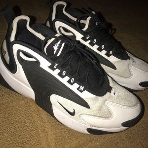 Nike zooms 2k